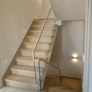 Gradini per Scale in Rovere di Grande Successo dalla Fabbrica Design Moderno e Minimalista Gradini per Scale Interne in Legno Massello - Product Image 3