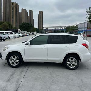 TOYOTA RAV-<span class=keywords><strong>4</strong></span> SUV sử dụng xe toàn thời gian bốn bánh SUV với hộp số tự động toàn cảnh cửa sổ trời xuyên biên giới tốt nhất - Product Image 2