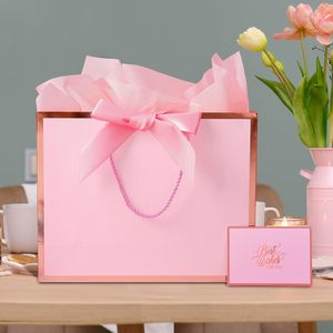 Bolsa de Regalo Rosa con Cinta y Asa, Tarjeta de Felicitación, Papel de Seda, Marco Dorado Rosa para Niñas, Compromisos Nupciales, Cualquier Ocasión - Product Image 2