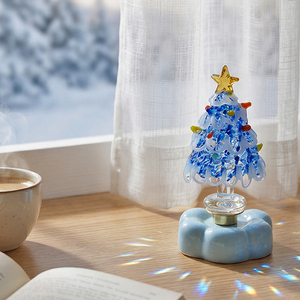 Éclairage artisanal en verre de Murano, mini sapin de Noël rotatif de 6,5 cm, idéal pour la <span class=keywords><strong>d</strong></span>écoration de Noël <span class=keywords><strong>et</strong></span> <span class=keywords><strong>d</strong></span>'Halloween à la maison, au bureau ou sur le bureau. - Product Image 2