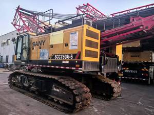 Grue sur chenilles SANY de 80 tonnes d'occasion, grue hydraulique sur chenilles SANY SCC800 d'occasion, machine de construction d'occasion - Product Image 4