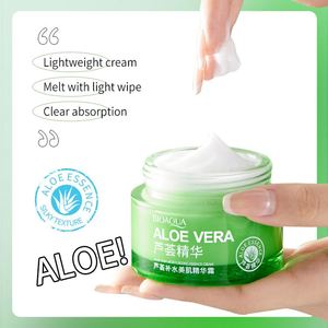 <span class=keywords><strong>Bioaqua</strong></span> Nueva <span class=keywords><strong>Crema</strong></span> Facial Herbal Hidratante y Blanqueadora con <span class=keywords><strong>Aloe</strong></span> <span class=keywords><strong>Vera</strong></span>, Etiqueta Privada - Product Image 5