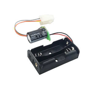 Caja de baterías de 2 orificios con condensador independiente y enchufe 106 para el modelo de descarga de urinario expuesto TO 110 / 104 - Product Image 2