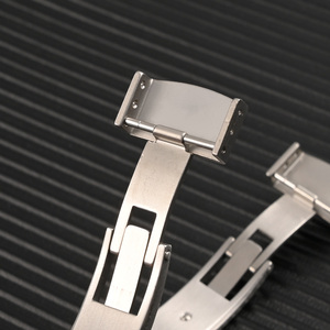 Nouvel arrivage Boucle déployante brossée Boucle à ressort en forme de feuille pour bracelets de montre CTS 18mm 20mm Boucle en D logo Gravure laser Accept - Product Image 5