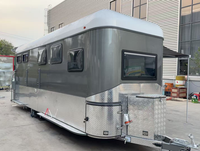 Remorque de camping pour 2 chevaux avec logement, salle de bain et lit superposé