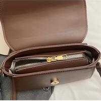 Nouveaux Sacs Fourre-Tout Carrés de Luxe Tendance pour Femmes en Cuir PU Imperméable Isolés Portables Anti-Vol avec Chaînes d'Épaule Solides