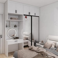 Armoire à portes coulissantes avec finition laquée lisse moderne, portes miroir pleine longueur