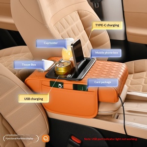 Reposabrazos Universal de Cuero de Lujo para Automóvil con Almacenamiento Multifuncional, Carga USB, Portavasos y Almohadilla Elevadora - Product Image 3