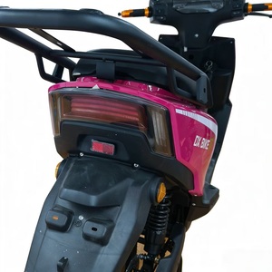 Motocicleta Eléctrica LangGeng Cruiser Blanca con Chasis Descubierto 2026 |   Desplazamiento Urbano |   72V >80km/h |   1001-2000W |   Súper Bajo - Product Image 4