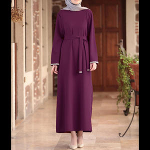 Vente en gros Abaya couleur mode musulmane à manches longues, respirante, personnalisée, vêtements islamiques pour femmes musulmanes du Moyen-Orient - Product Image 6