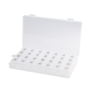 Pilulier en plastique de grande capacité à 28 compartiments de la marque Jinting, blanc transparent, étanche à l'humidité, portable pour une semaine de médicaments - Product Image 1
