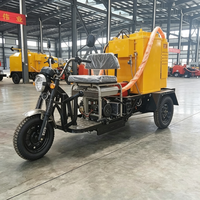 Machine de scellement de fissures routières robuste et durable avec revêtement résistant pour le comblement des joints de routes par les agents routiers
