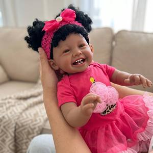 BAkwbwBY <span class=keywords><strong>Bambola</strong></span> Reborn 24 Pollici Bambina Afroamericana Realistica Fatta a Mano Corpo in Silicone e Vinile - Product Image 3