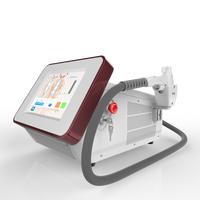 Appareil d'épilation au laser diode portable EosICE 808 755 1064nm avec un outil d'utilisation
