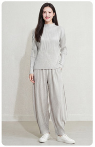 Conjunto Casual Plisado de Moda para Mujer, Cuello Alto Elegante, Pantalones Largos con Estampado Floral, Dos Piezas, Ropa al por Mayor, Novedades PY 2026 - Product Image 5