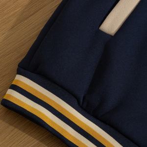 Chaqueta Varsity de Béisbol para Hombre de Alta Calidad con Diseño Personalizado 3D, Gráficos de Chenille y Bordado de Toalla con Letras - Product Image 3