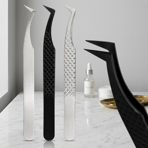 Pinzas de Precisión para Pestañas de Acero Inoxidable con Punta Lisa en Ángulo de 45 Grados para Extensión de Pestañas - Product Image 3