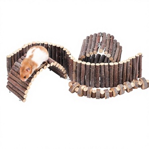 Juguete para Hámster: Valla Decorativa con Rama de Manzano, Trepador de Agujeros de Árbol, Escalera y Puente en Arco - Product Image 2