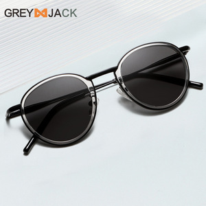 Lunettes de soleil rondes pour femmes Greyjack, noires, verres polarisés TAC UV400, charnières à ressort, monture en acier inoxydable TR90 - Product Image 5