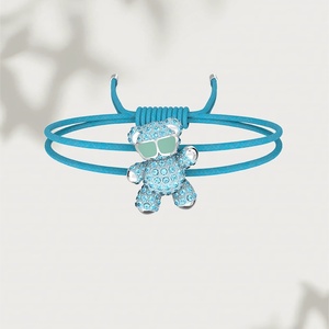 Ensemble de bijoux mignon en forme d'ours - Chaîne de <span class=keywords><strong>collier</strong></span>, <span class=keywords><strong>collier</strong></span>, <span class=keywords><strong>bracelet</strong></span>, boucles d'oreilles. Vente en gros d'articles en cristal. - Product Image 5