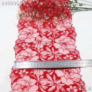 Venta al por Mayor en China, Encaje de Tul Blanco y Negro de 23 cm con <span class=keywords><strong>Bordado</strong></span> Floral Vívido, <span class=keywords><strong>Tela</strong></span> con Borde de Encaje para Vestidos de Lencería Femenina, Colores Personalizados - Product Image 3