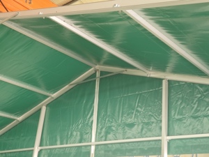 Lona de PVC verde de 850gsm de 15m de ancho con <span class=keywords><strong>ventana</strong></span> transparente de PE, Marco A, carpa de aluminio resistente para eventos al aire libre - Product Image 2