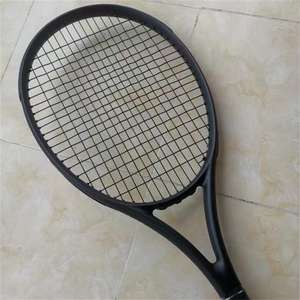 Raqueta de tenis profesional personalizada de fibra de carbono ligera - Product Image 5