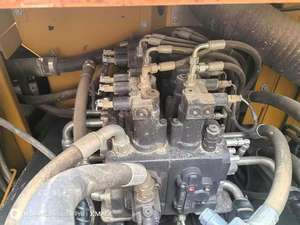 Excavadora de cadenas XE200GH usada en venta, anteriormente operada en China con motor Cummins (componente principal) - Product Image 4