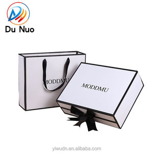 OEM custom logo WHITE FLIP magnet gift box Yiwu wholesale cosmetics mother packaging carton Wedding Bridesmaid Gift Box