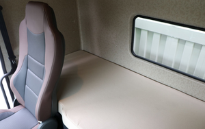 Haute qualité Faw J7 12 roues Cargo Van <span class=keywords><strong>Truck</strong></span> 8x4 roues motrices gauche direction Euro <span class=keywords><strong>6</strong></span> nouvel état fourni de Chine - Product Image 6