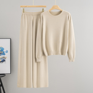Conjunto de suéter de punto morado y pantalones anchos para mujer con detalles brillantes, ropa informal de moda para otoño - Product Image 4