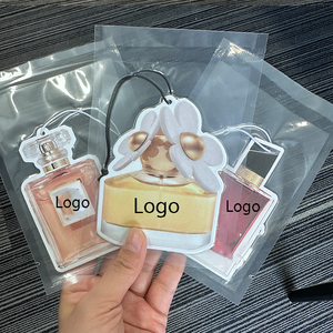 최고 판매량 <span class=keywords><strong>2025</strong></span> 맞춤형 개인화 방향제 코튼 페이퍼 창의적인 럭셔리 차량용 걸이 방향제 - Product Image 1