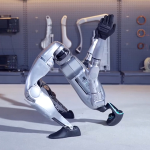 Unitree G1 EDU - U1 Robot Humanoide con IA, Robot Inteligente de Caminata Bípeda - Product Image 2