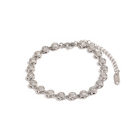 Pulsera de Zirconia Lujosa y Elegante, Chapada en Oro de 18K, de Acero Inoxidable, Joyería Impermeable para Mujer, Regalo que No se Desvanece