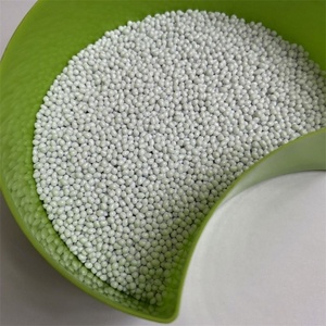 Materias Primas Plásticas Pellets de mascotas/Gránulos vírgenes reciclados Materia prima de PET para botella de plástico - Product Image 1