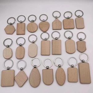 Wholesale Eco-friendly Personalized Laser Engraved Rectangle Beech Wood Keychain with Custom Logo Option for Small Gift