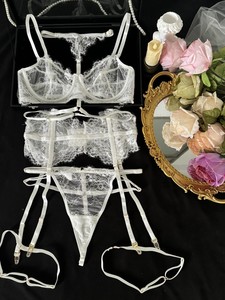 Ensemble <span class=keywords><strong>de</strong></span> lingerie en dentelle avec soutien-gorge, culotte, porte-jarretelles, sous-vêtements <span class=keywords><strong>de</strong></span> <span class=keywords><strong>mariage</strong></span>, soutien-gorge transparent et <span class=keywords><strong>string</strong></span> - Product Image 6