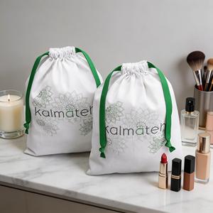 Sac à cordon en coton et lin écologique, résistant à l'humidité, petit format, avec logo personnalisé imprimé, réutilisable pour l'emballage cosmétique - Product Image 3