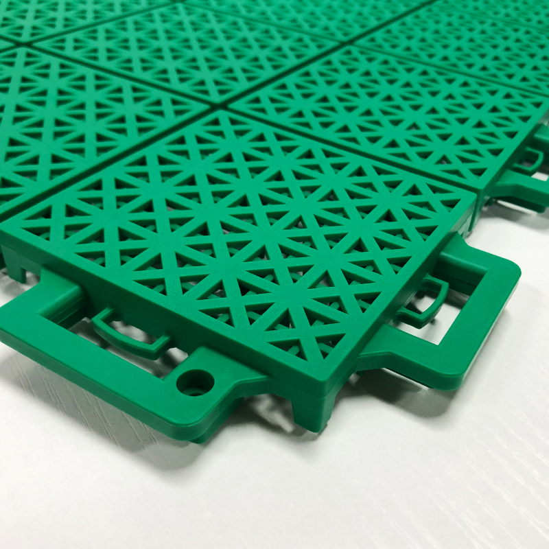 QTMAT pickleball PP напольное покрытие портативная противоскользящая плитка баскетбольные спортивные площадки Модульный пластиковый напольный коврик