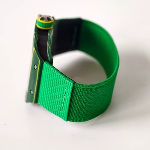 นาฬิกาจักรกลแบบสั่งทำคุณภาพสูง ระบบ Vacher Movement ตัวเรือนโครงกระดูกคาร์บอนสีเขียว - Product Image 4