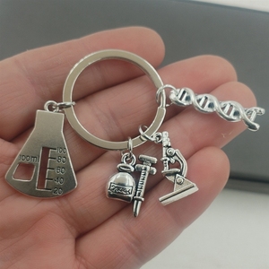 MOQ <span class=keywords><strong>DNA</strong></span>, molecola chimica, misurino per geni, siringa, microscopio, fiaschetta, studente di scienze, insegnante, esperimento, portachiavi - Product Image 2