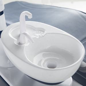 2022 poltrona odontoiatrica M1 di lusso di vendita calda con sgabello da dentista e tubi tedeschi, lunga garanzia per la clinica a catena - Product Image 4