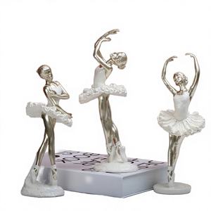 Figuras Decorativas de Bailarinas de Ballet en Resina Dorada y Plateada, Estatuas para Decoración del Hogar de Año Nuevo, Venta al Por Mayor - Product Image 4