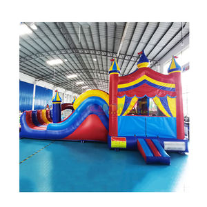 Castillo inflable húmedo/seco con temática de circo, con tobogán doble. - Product Image 1