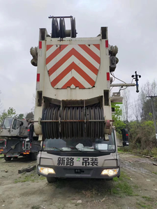 Grue sur camion d'occasion Zoomlion 500 tonnes, équipement de construction, grue d'occasion à vendre, configuration complète avec bras auxiliaire, en bon état - Product Image 2