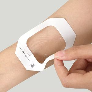 Film PU transparent imperméable OEM IV pour la fixation de canules et les pansements - Product Image 1