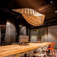 Lustre de style japonais rétro Zen Wabi-Sabi en bois tissé à la main en forme de feuille, lumière LED pour restaurant, hôtel, hall, bar, table