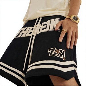 BRANDERS INTL Short de basketball tricoté et brodé, taille mi-haute, respirant, séchage rapide, logo avant élastique, personnalisable, fendu - Product Image 3