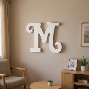 Lettera Decorativa M in Legno Bianco da 14,5 Cm per Decorazione Murale - Product Image 2