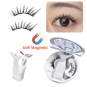 Kit Profesional de Pestañas Magnéticas Suaves en Racimo, 5 Pares con Delineador, Reutilizables, Sin Necesidad de Pegamento, para un Look Natural o Glamuroso - Product Image 1